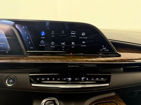 Used 2023 Cadillac Escalade Sport Platinum w/ LPO, ONYX Package AWD/4WD image 23