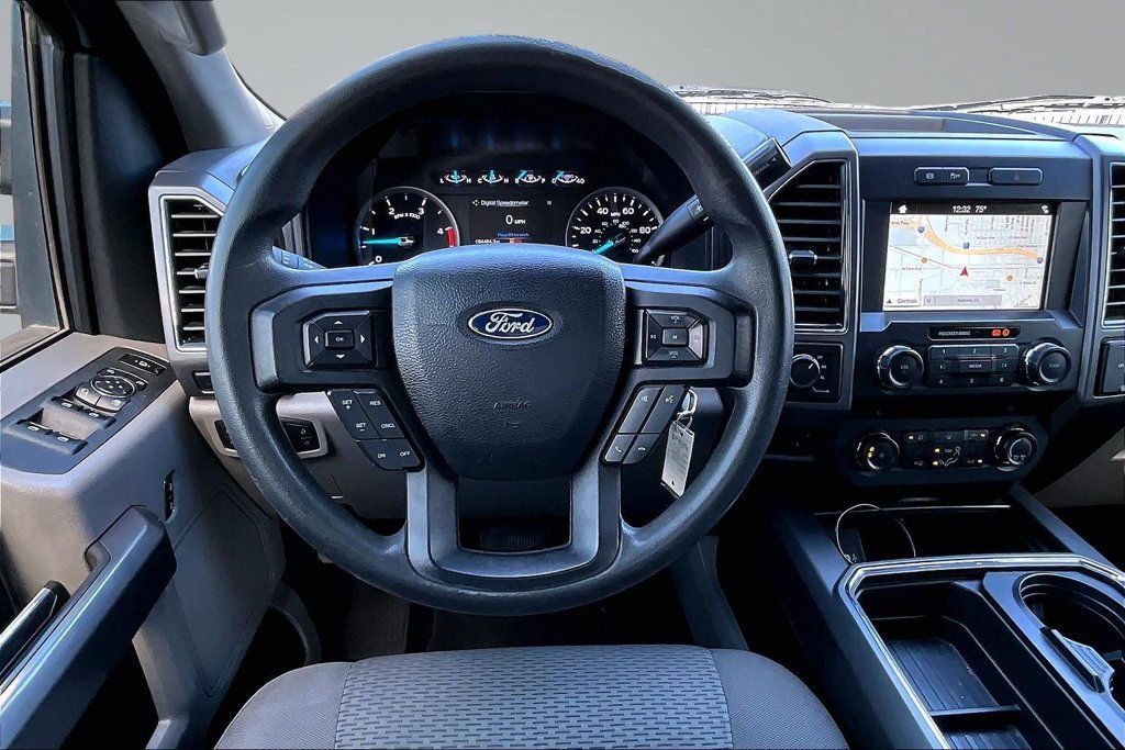 Used 2019 Ford F250 XLT w/ XLT Premium Package AWD/4WD image 5