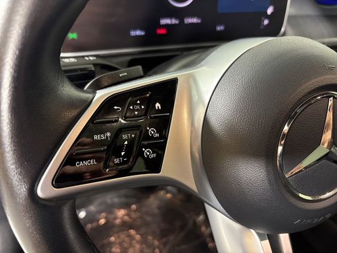 Used 2025 Mercedes-Benz C 300 C 300 image 20