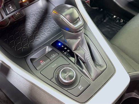 Certified 2023 Toyota RAV4 SE w/ Convenience Package image 16