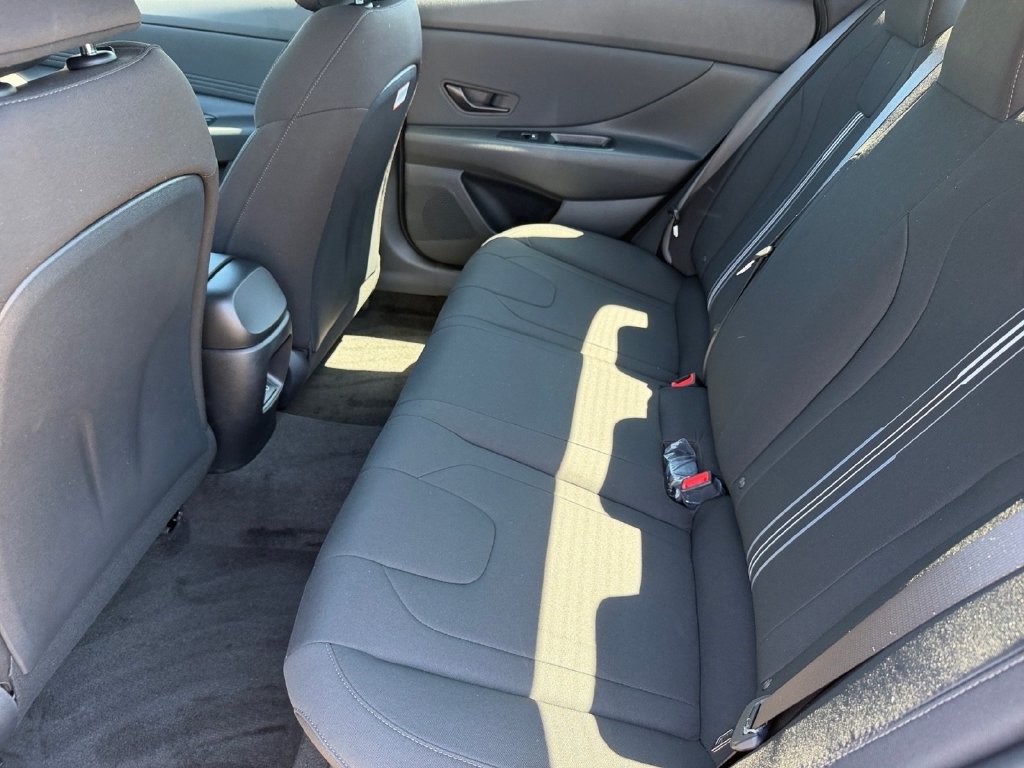 New 2026 Hyundai Elantra SEL FWD image 14