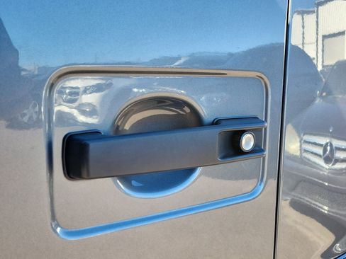 Certified 2021 Mercedes-Benz G 550 G 550 image 33