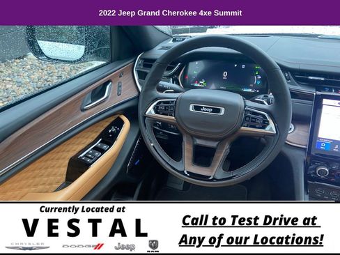 Used 2022 Jeep Grand Cherokee Summit w/ Advanced Protech Group IV image 18