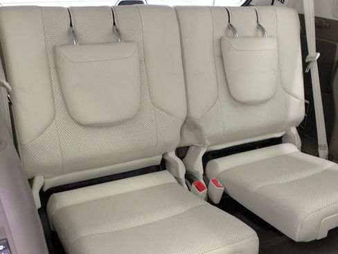 Used 2011 Lexus GX 460 Premium AWD/4WD image 46