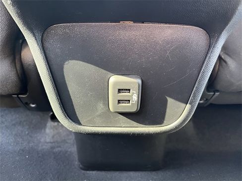 Used 2020 Chevrolet Equinox LT image 33