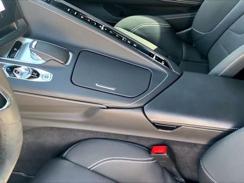 Used 2024 Chevrolet Corvette Z06 RWD image 17