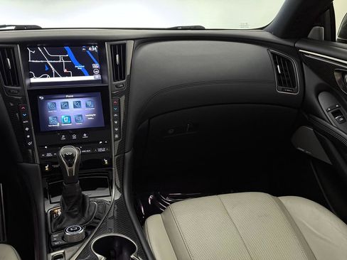 Used 2020 INFINITI Q60 Red Sport 400 w/ Carbon Fiber Package image 26