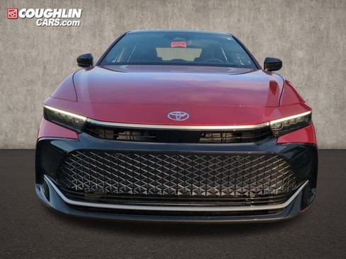 New 2026 Toyota Crown Limited w/ Advanced Technology Package image 2