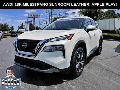 Used 2023 Nissan Rogue SL w/ SL Premium Package