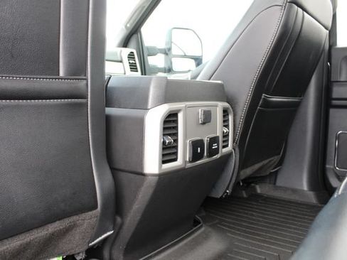 Used 2021 Ford F250 Lariat AWD/4WD image 24