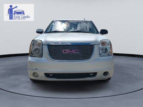 Used 2010 GMC Yukon SLT image 4