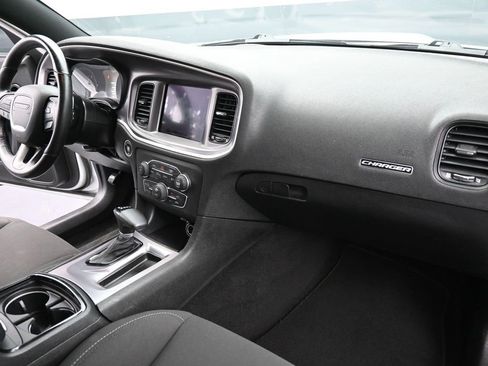 Used 2019 Dodge Charger R/T w/ Blacktop Package image 14