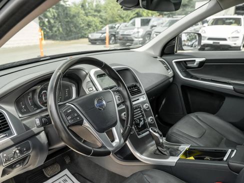 Used 2016 Volvo XC60 T5 Premier AWD/4WD image 6