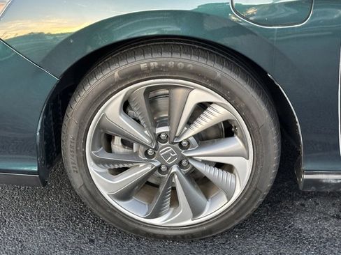 Used 2018 Honda Clarity Plug-In Hybrid image 12