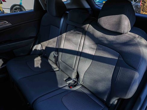 Certified 2023 Kia Sportage LX image 21