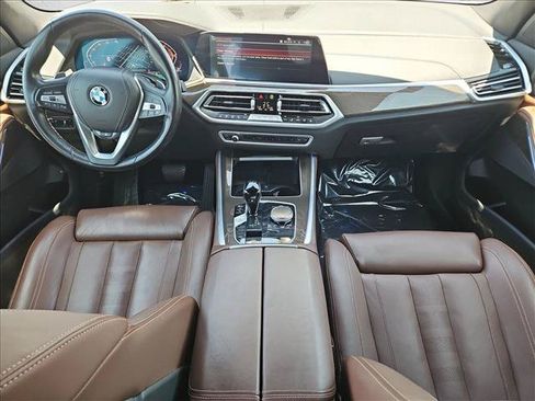 Used 2022 BMW X5 xDrive40i w/ Premium Package AWD/4WD image 25