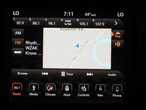 Used 2018 Jeep Wrangler Unlimited Sahara AWD/4WD image 19