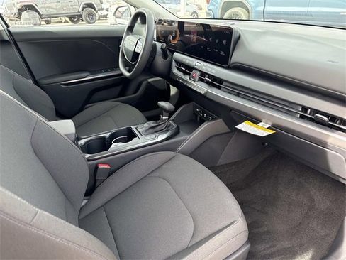New 2026 Kia K4 LXS image 15