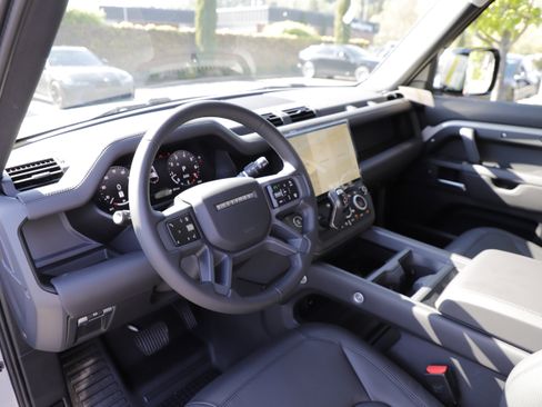 New 2026 Land Rover Defender 110 S AWD/4WD image 18