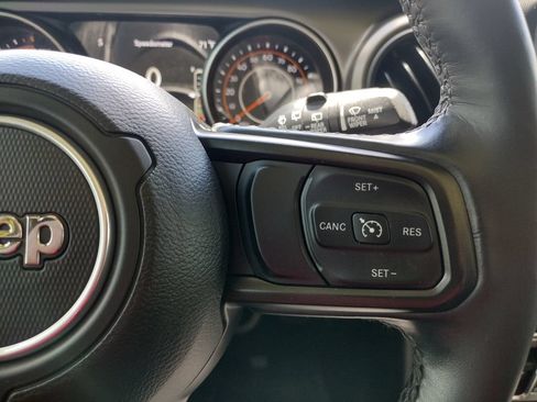 Used 2022 Jeep Wrangler Unlimited Sport AWD/4WD image 28