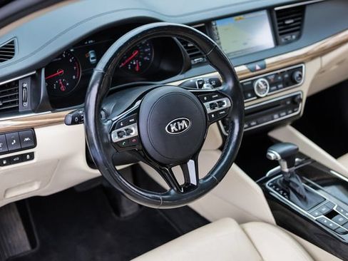 Used 2018 Kia Cadenza Technology FWD image 43