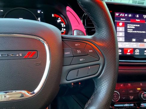Used 2022 Dodge Durango R/T w/ Blacktop Package AWD/4WD image 22