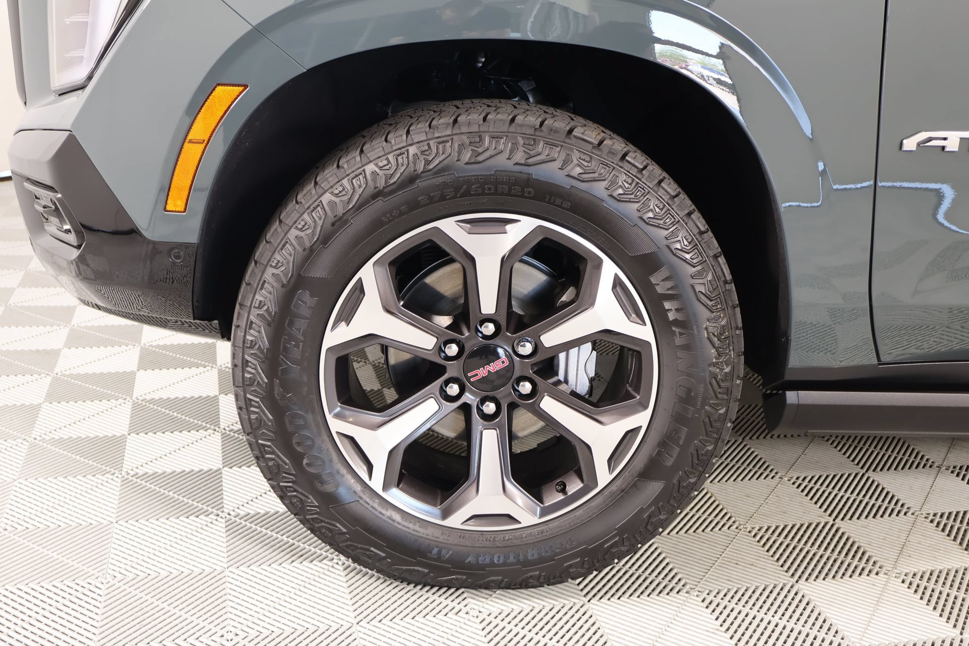 Used 2026 GMC Yukon AT4 Ultimate w/ LPO, Floor Liner Package AWD/4WD image 20