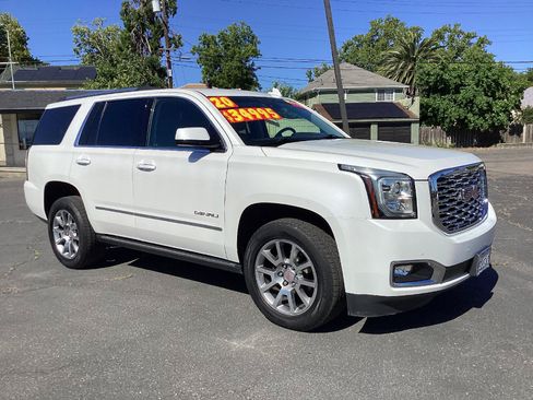 Used 2020 GMC Yukon Denali AWD/4WD image 1