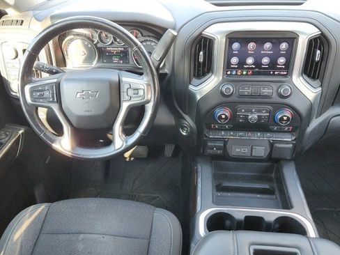 Used 2019 Chevrolet Silverado 1500 LT Trail Boss image 19