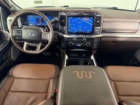 Used 2025 Ford F350 King Ranch AWD/4WD image 13
