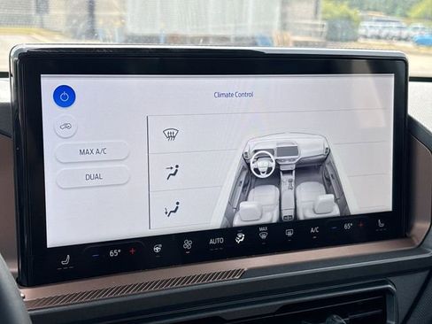 New 2025 Ford Bronco Sport Outer Banks w/ Outer Banks Tech Package+ AWD/4WD image 25