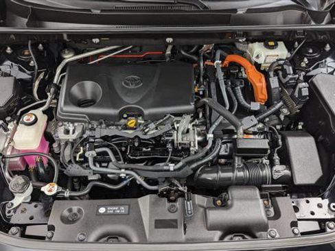 Used 2019 Toyota RAV4 XLE w/ Convenience Package image 32