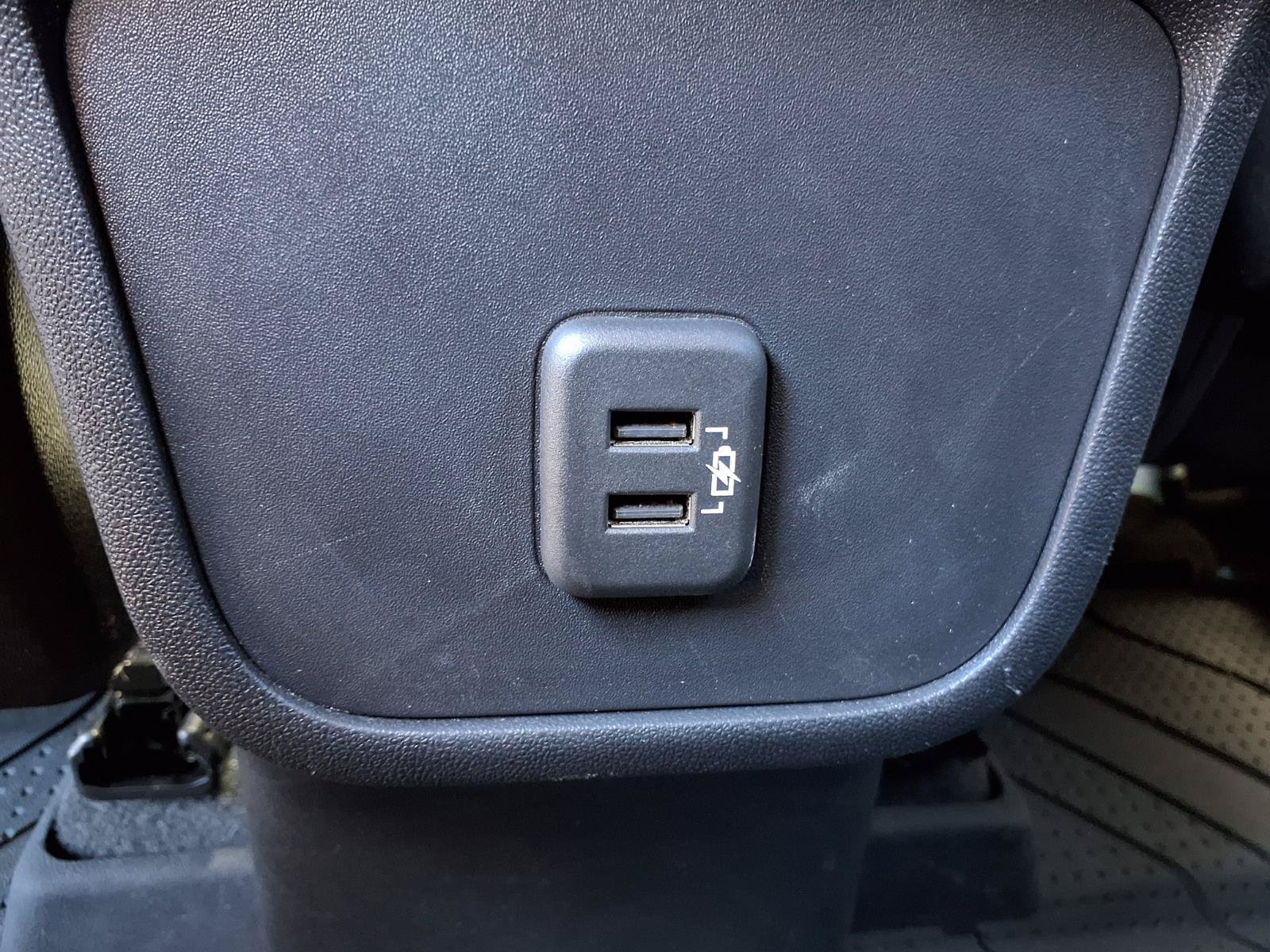 Used 2021 Chevrolet Equinox LT FWD image 25
