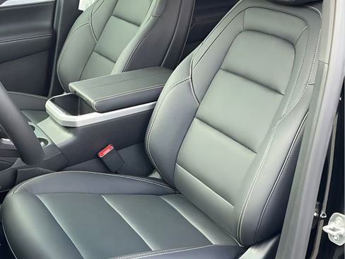 New 2026 GMC Terrain Elevation w/ Elevation Premium Package FWD image 24