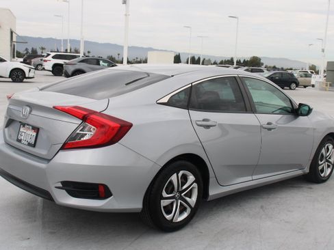 Used 2017 Honda Civic LX image 3
