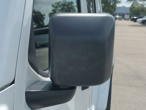 Used 2025 Jeep Wrangler Unlimited Sahara AWD/4WD image 13