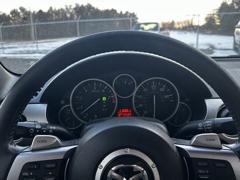 Used 2010 MAZDA MX-5 Miata Grand Touring w/ Premium Pkg image 11