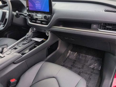New 2026 Toyota Grand Highlander AWD Hybrid image 29