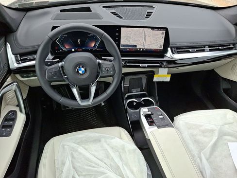 New 2026 BMW X1 xDrive28i w/ Technology Package image 2