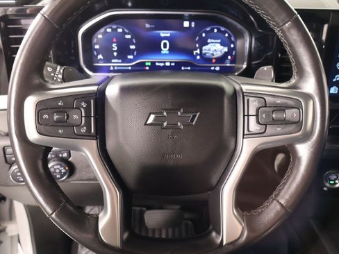 Used 2023 Chevrolet Silverado 1500 RST AWD/4WD image 3