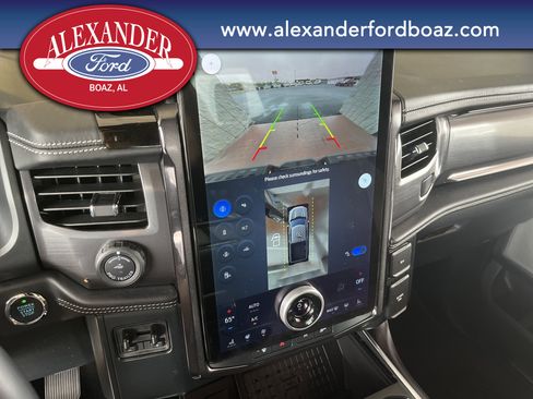 Used 2025 Ford F150 Lightning Platinum AWD/4WD image 30