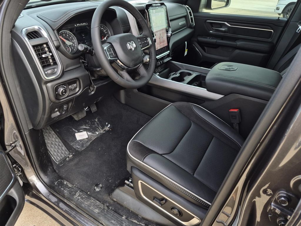 New 2026 RAM 1500 Laramie w/ Laramie Southwest Edition AWD/4WD image 12