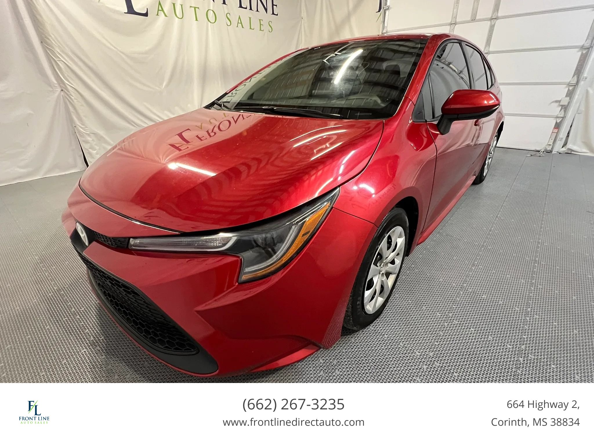 Used 2021 Toyota Corolla LE FWD image 3