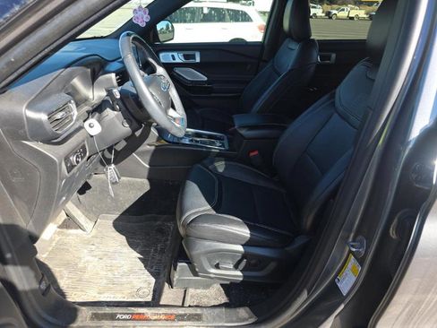 Used 2023 Ford Explorer ST w/ Equipment Group 401A AWD/4WD image 3