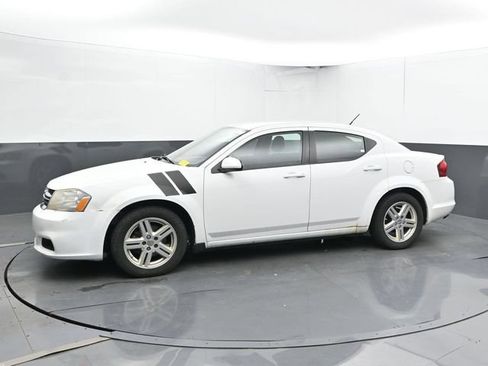 Used 2013 Dodge Avenger SXT FWD image 7