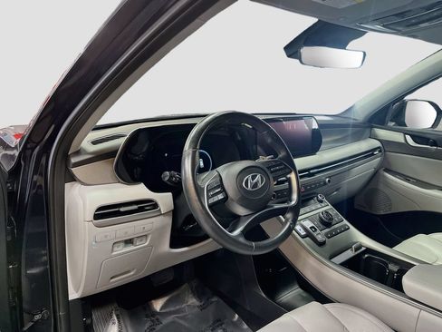 Used 2024 Hyundai Palisade SEL w/ Premium Package AWD/4WD image 9