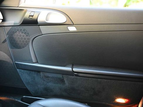 Used 2010 Porsche Boxster image 22