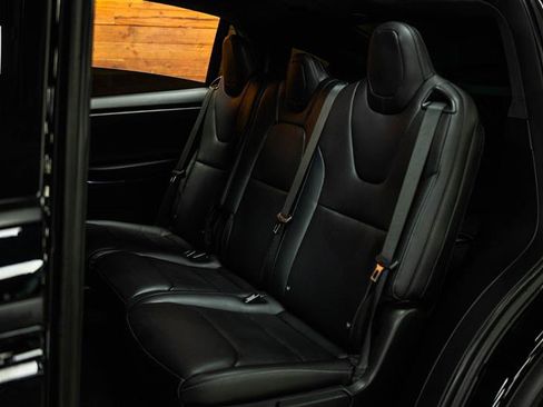 Used 2018 Tesla Model X P100D image 11