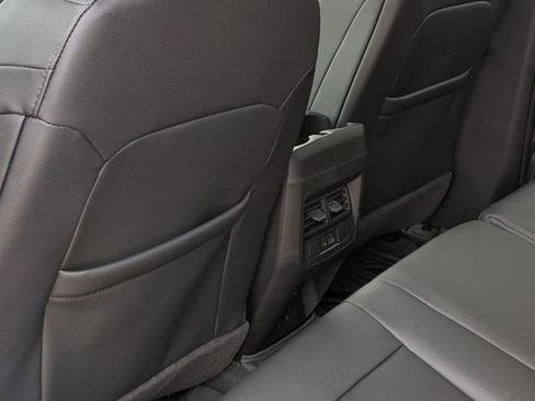 New 2026 GMC Canyon Elevation w/ Convenience Package image 13