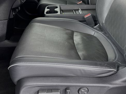 Certified 2023 Honda Odyssey Elite image 19